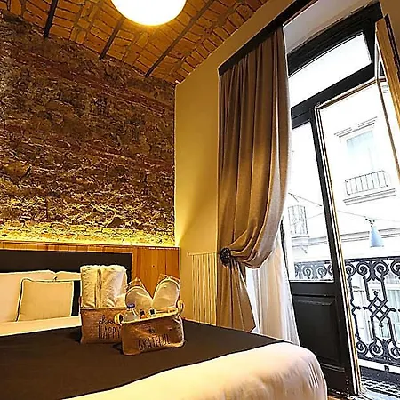 Taksim Istiklal Street Kamilbey 3*