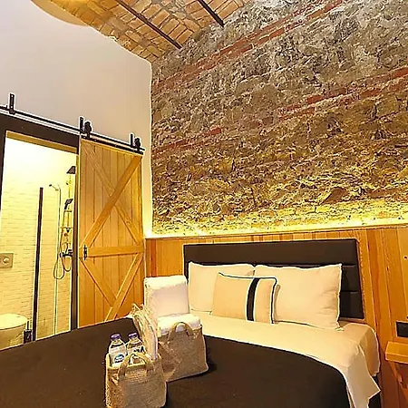 Taksim Istiklal Street Kamilbey Hotel Provincia di Istanbul