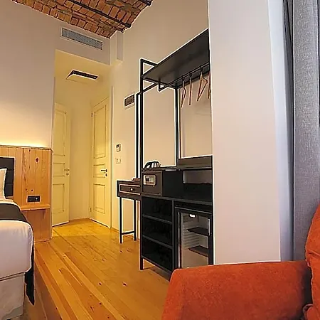 Taksim Istiklal Street Kamilbey Otel 3*