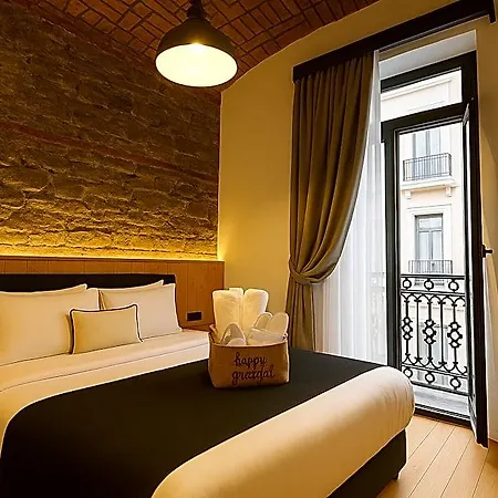 Taksim Istiklal Street Kamilbey 3*