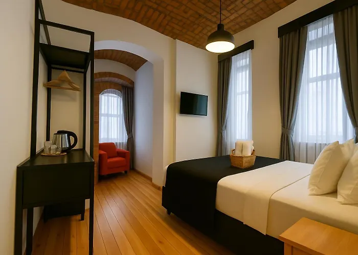 Отель Taksim Istiklal Street Kamilbey