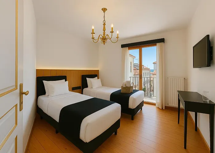Отель Taksim Istiklal Street Kamilbey 3*