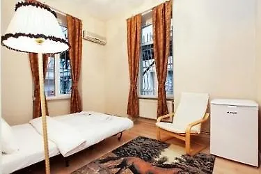 Hotel Taksim Istiklal Street Kamilbey 3*