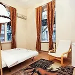 Ξενοδοχείο Taksim Istiklal Street Kamilbey 3*